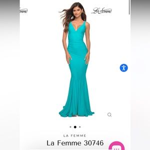 La Femme mermaid dress in aqua, size 00